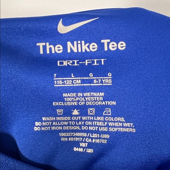 Nike Kids Royal Blue and White Long‎ Sleeve Dri-Fit T-Shirt Boys Size 7 - Picture 5 of 5
